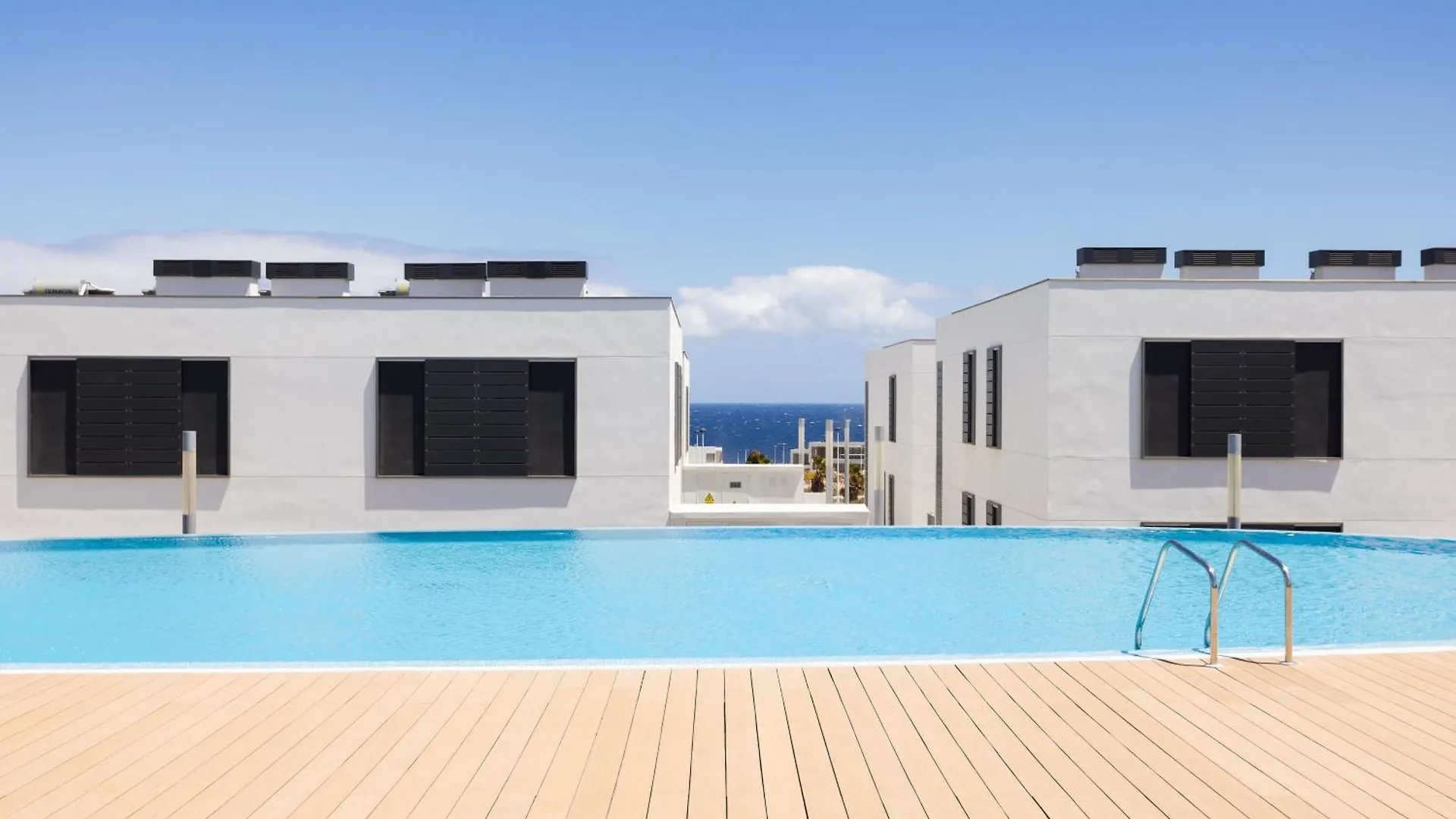 Apartment Home2Book Modern Bright Apt Abades, Pool & Terrace Abades