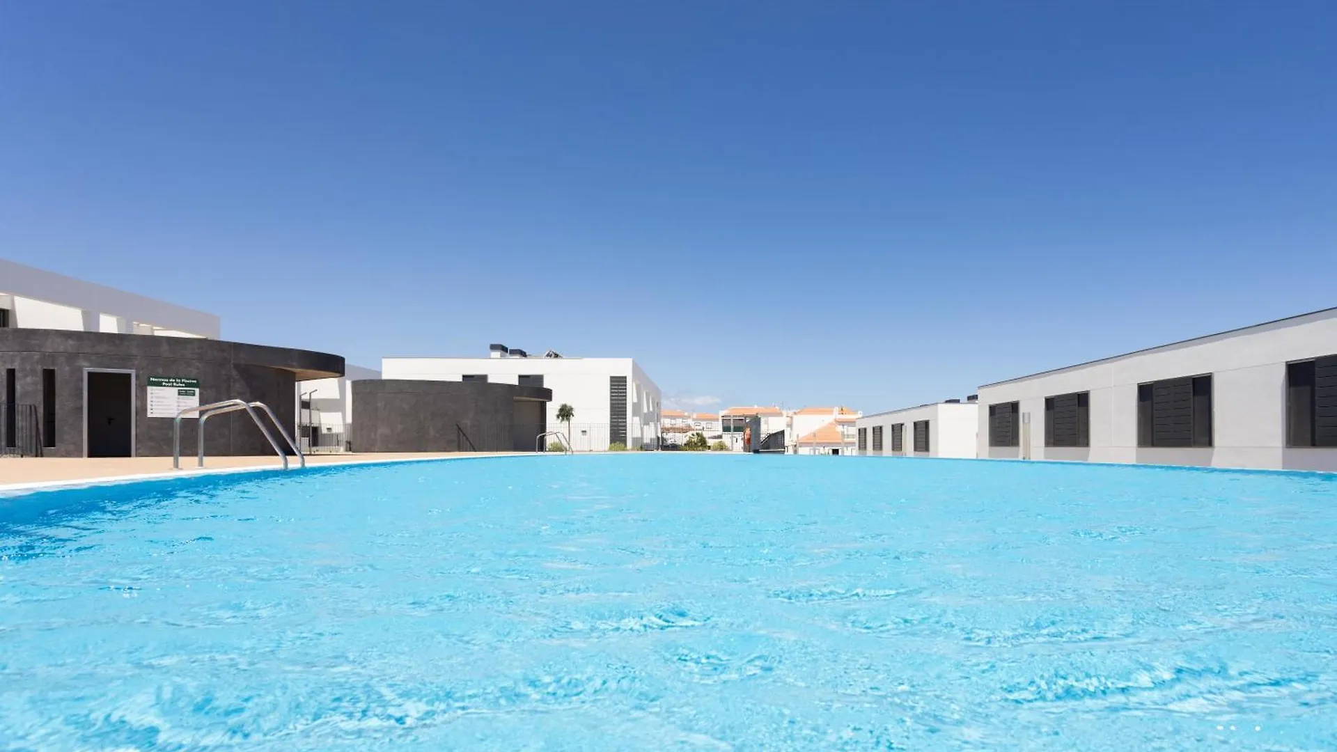 Home2Book Modern Bright Apt Abades, Pool & Terrace Abades